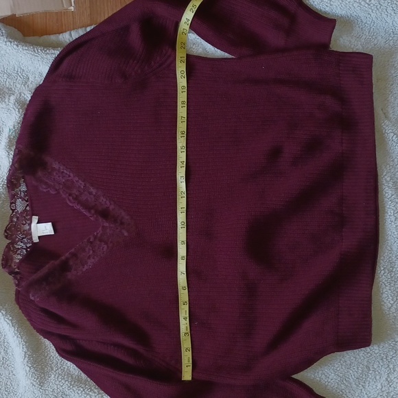 H&M V Neck Sweater - Picture 5 of 6